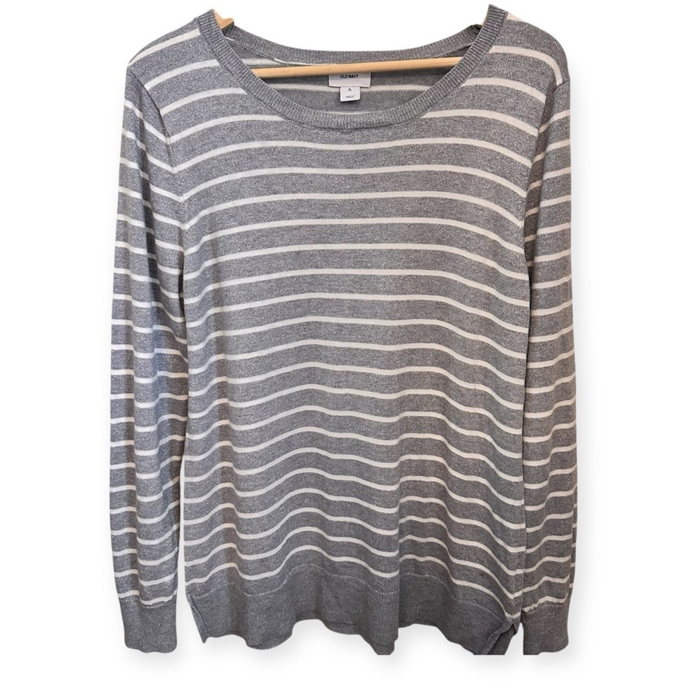 EUC Old Navy Gray and White Striped Sweater
